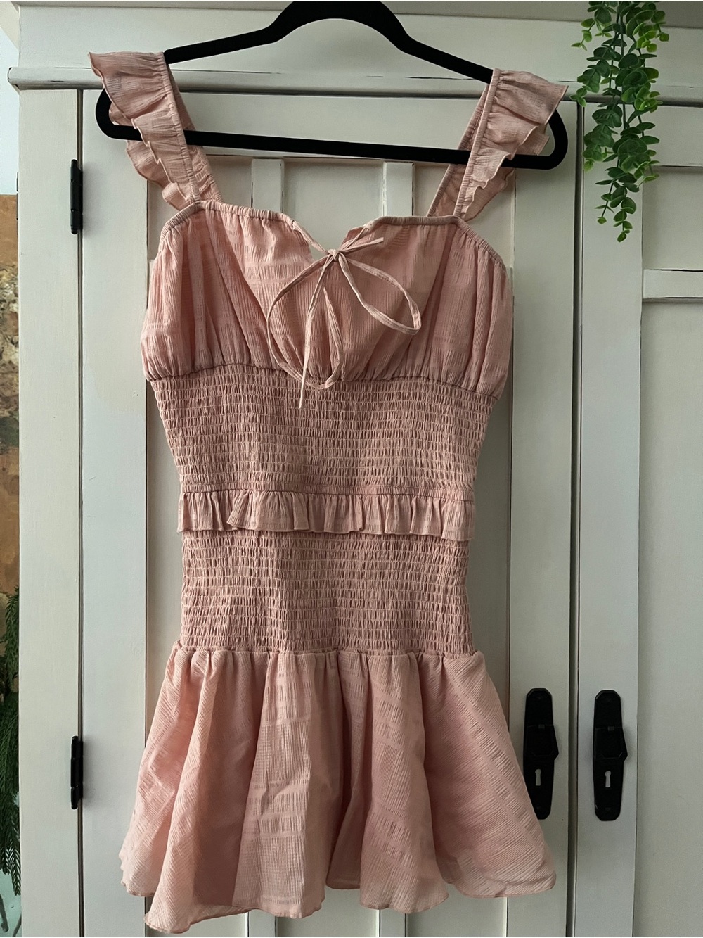 TULAROS Smocked Ruffle Mini Dress in Blush SIZE M nwot